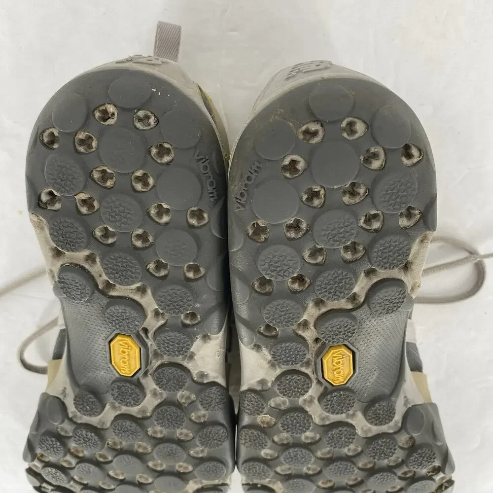 New Balance Minimus Trail Running Shoes Barefoot Minimalist Gray Green 8.5